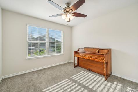 1733 Rocky Rise San Antonio TX 78245
