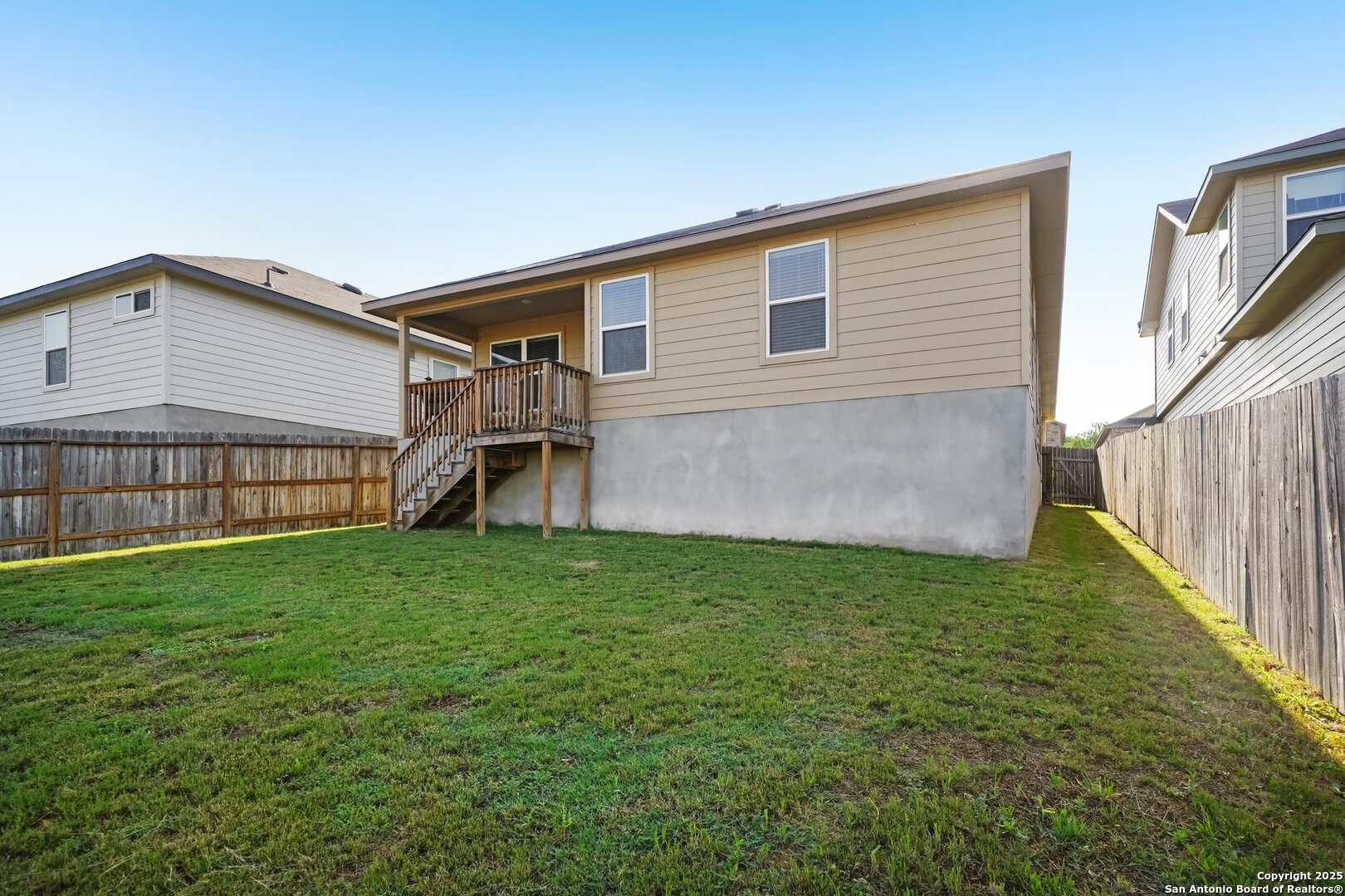 1733 Rocky Rise San Antonio TX 78245