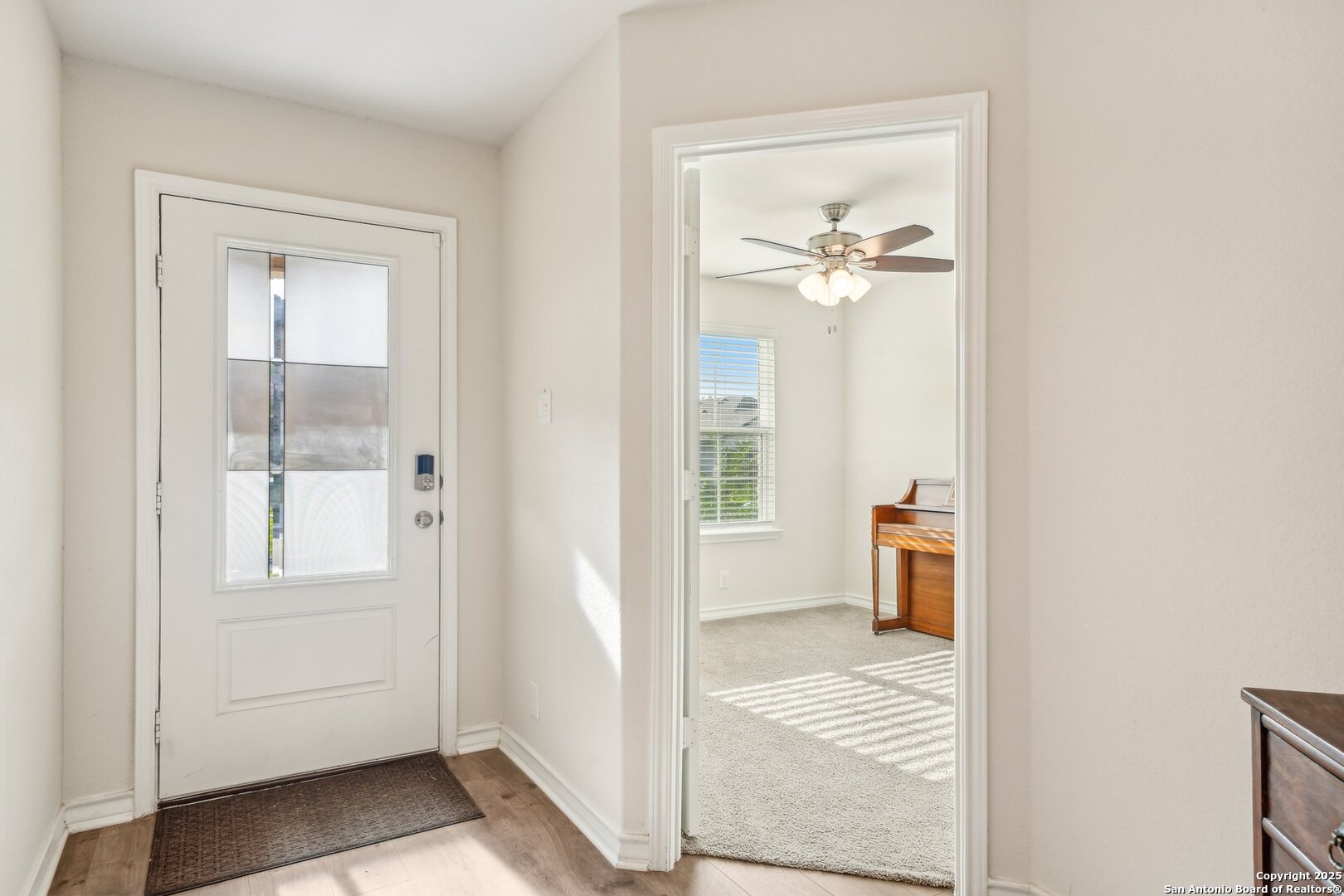1733 Rocky Rise San Antonio TX 78245