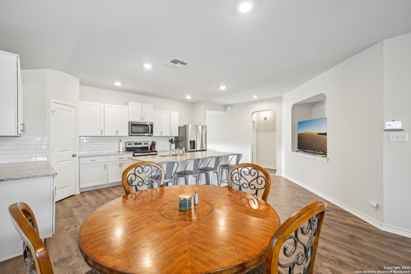 1733 Rocky Rise San Antonio TX 78245