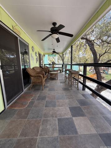 809 Lookout Lakehills TX 78063