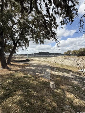 809 Lookout Lakehills TX 78063