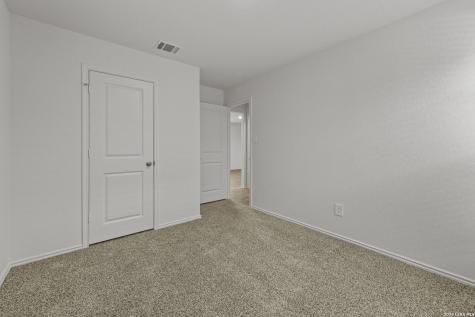 16039 Mahogany Way Elmendorf TX 78112