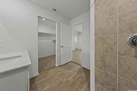 16039 Mahogany Way Elmendorf TX 78112
