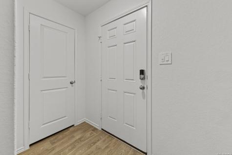 16039 Mahogany Way Elmendorf TX 78112