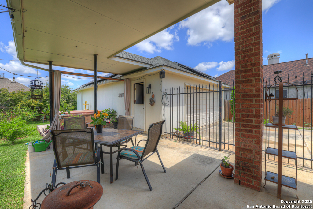 2363 Oak Pebble New Braunfels TX 78132