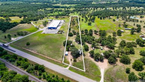 15521 E Highway 90 Kingsbury TX 78638