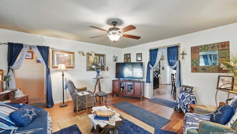 15521 E Highway 90 Kingsbury TX 78638