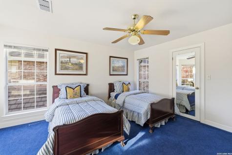 35 Haverhill Way San Antonio TX 78209