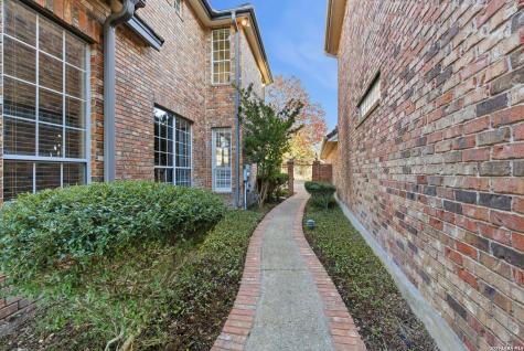 35 Haverhill Way San Antonio TX 78209