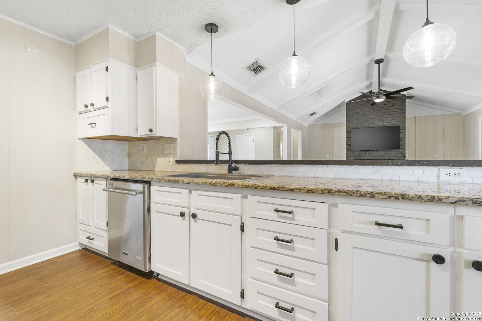 4023 Bentway San Antonio TX 78217