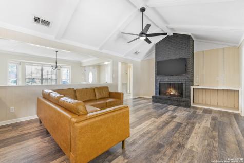 4023 Bentway San Antonio TX 78217