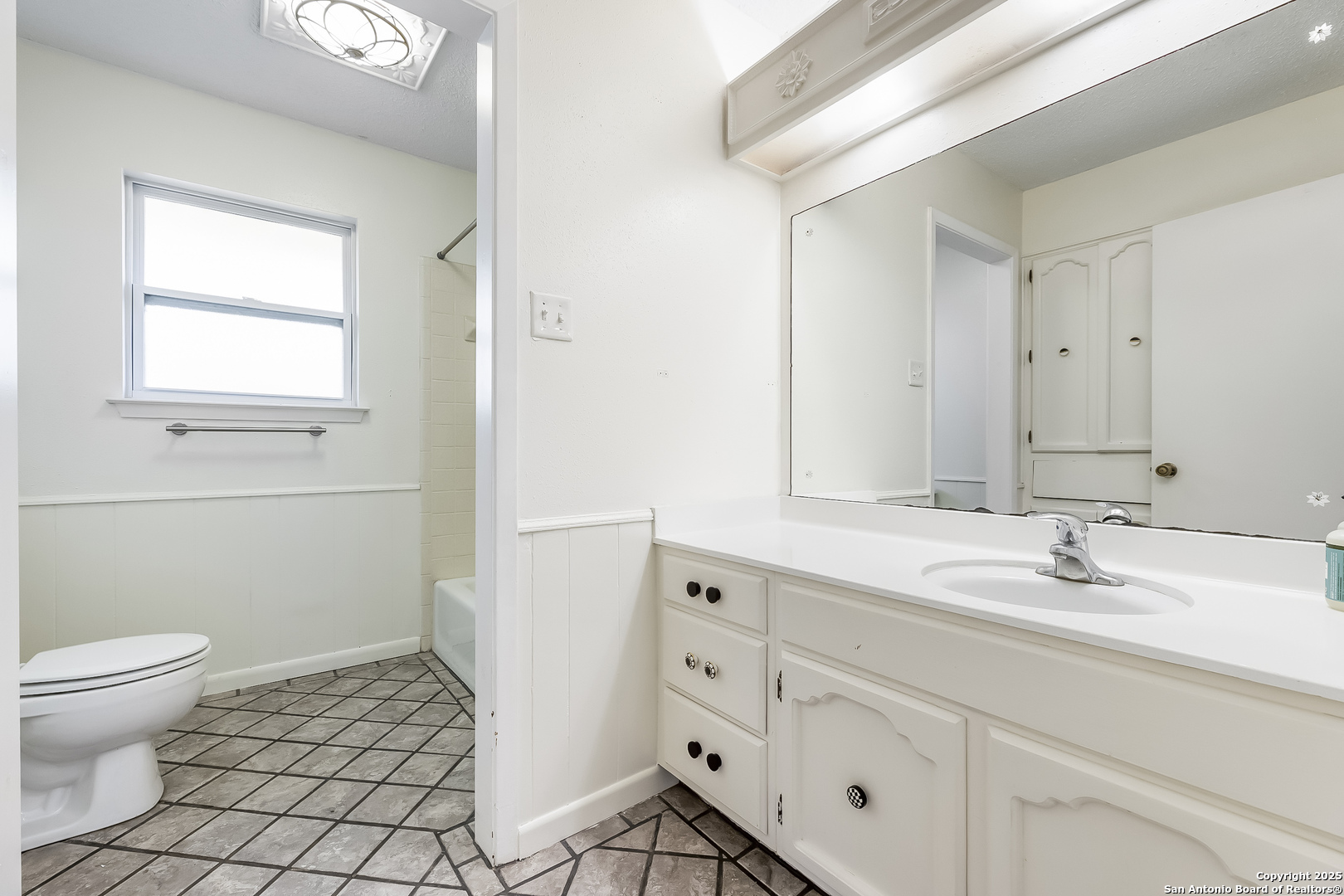4023 Bentway San Antonio TX 78217