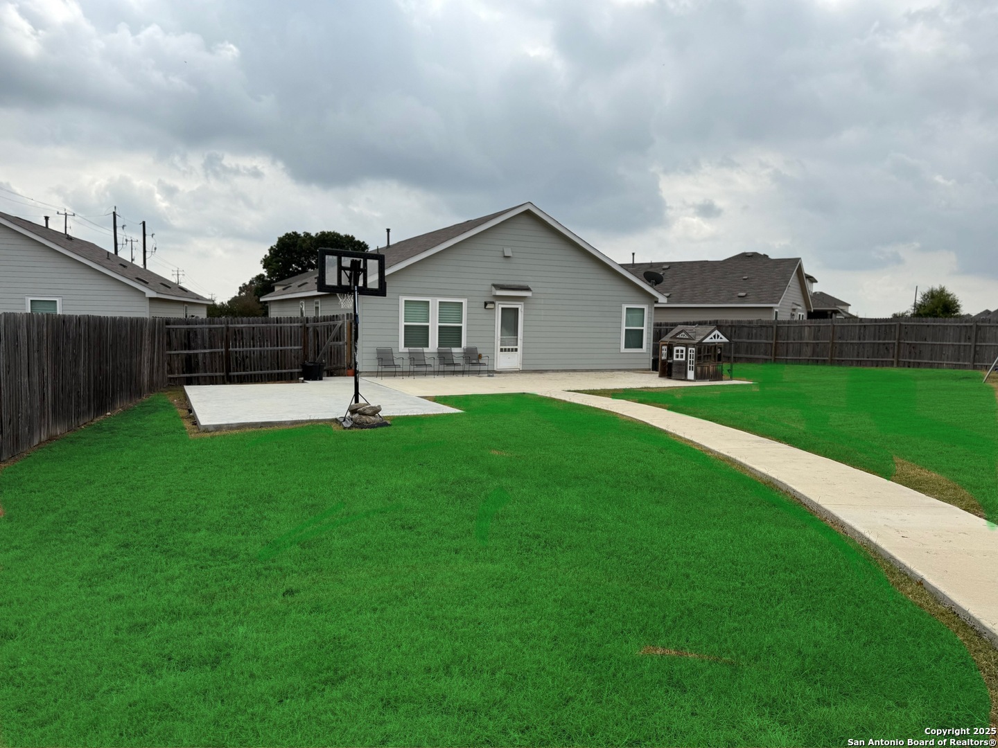 8323 Dovers Den San Antonio TX 78253