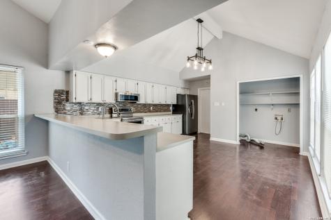3215 Morning Creek San Antonio TX 78247