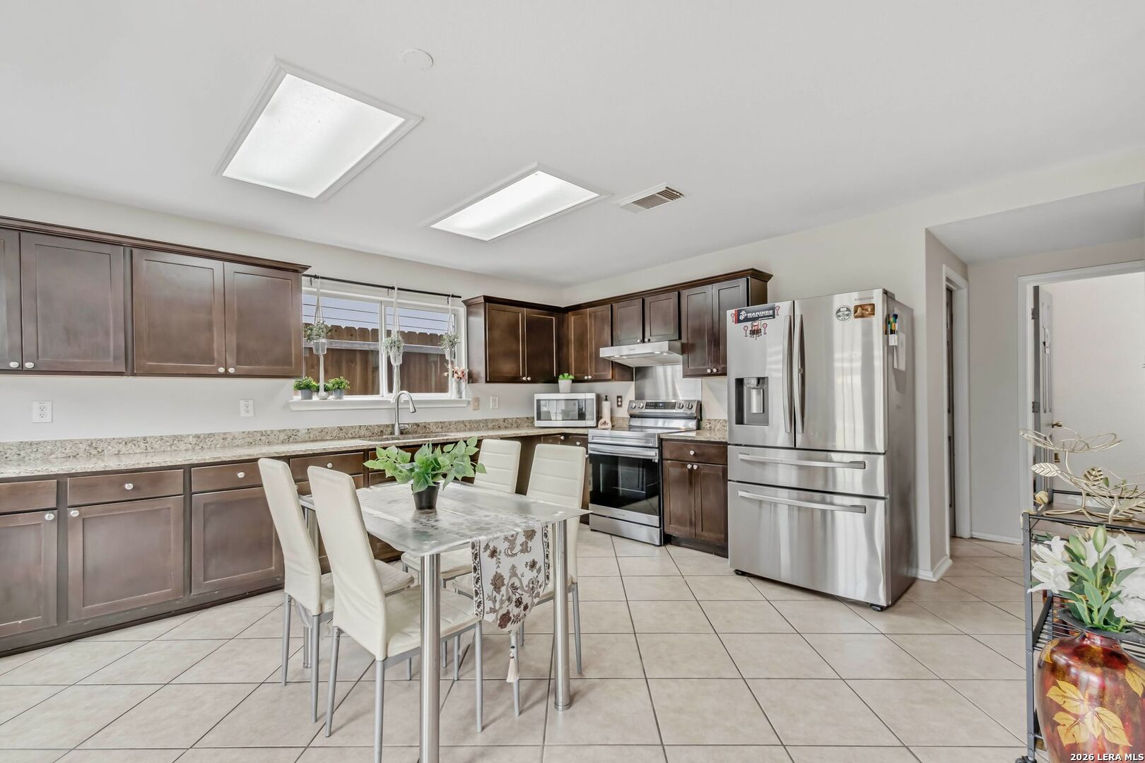 6723 Millrock Live Oak TX 78233