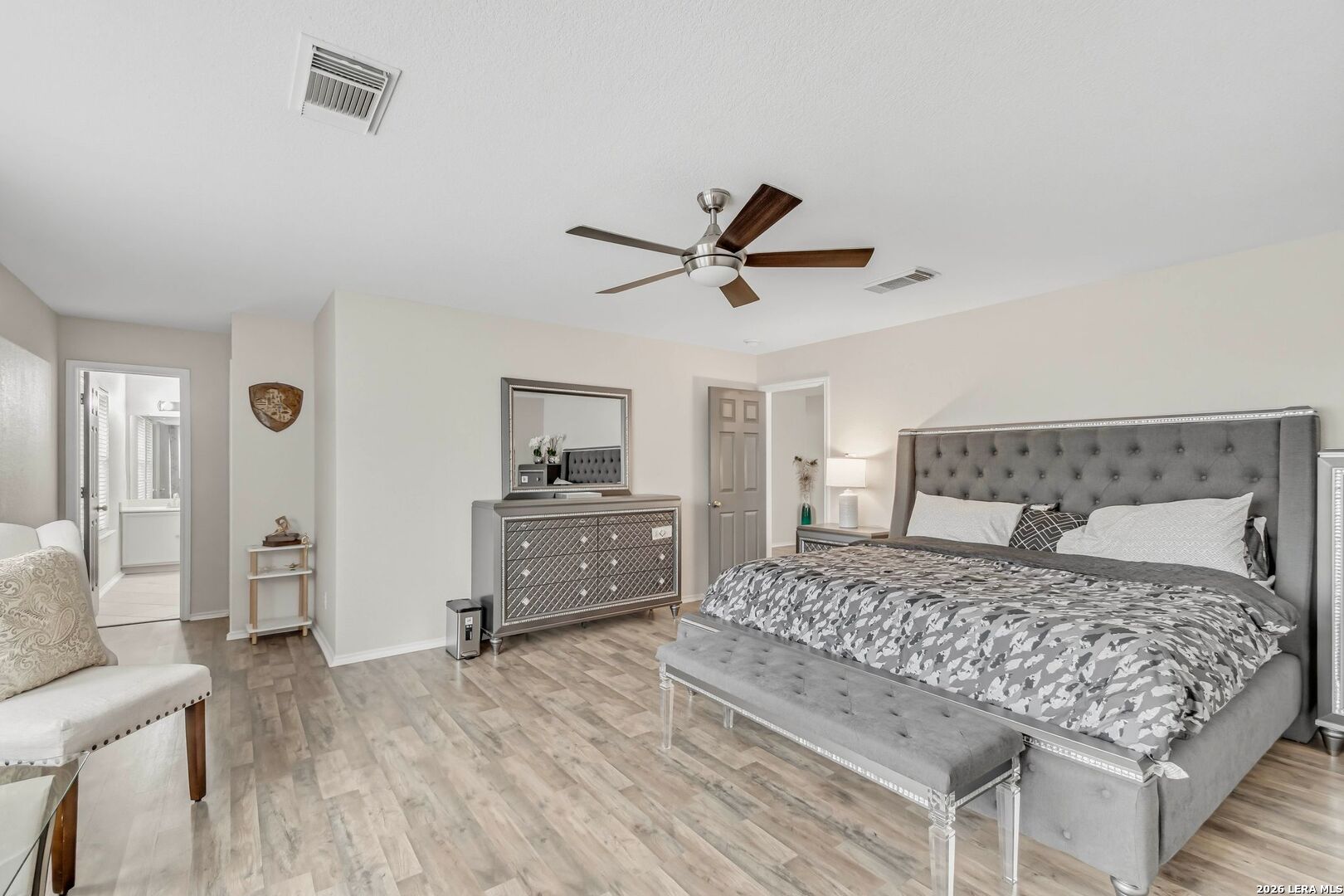 6723 Millrock Live Oak TX 78233