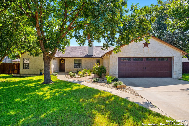 112 Sunnyland Drive Castroville TX 78009