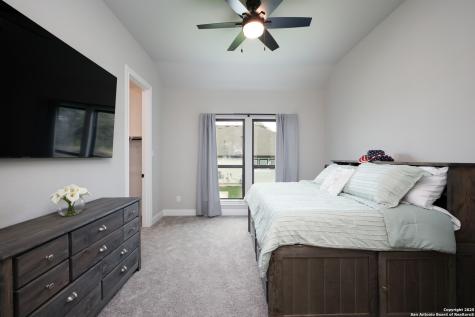 431 Falcon Cove San Antonio TX 78253