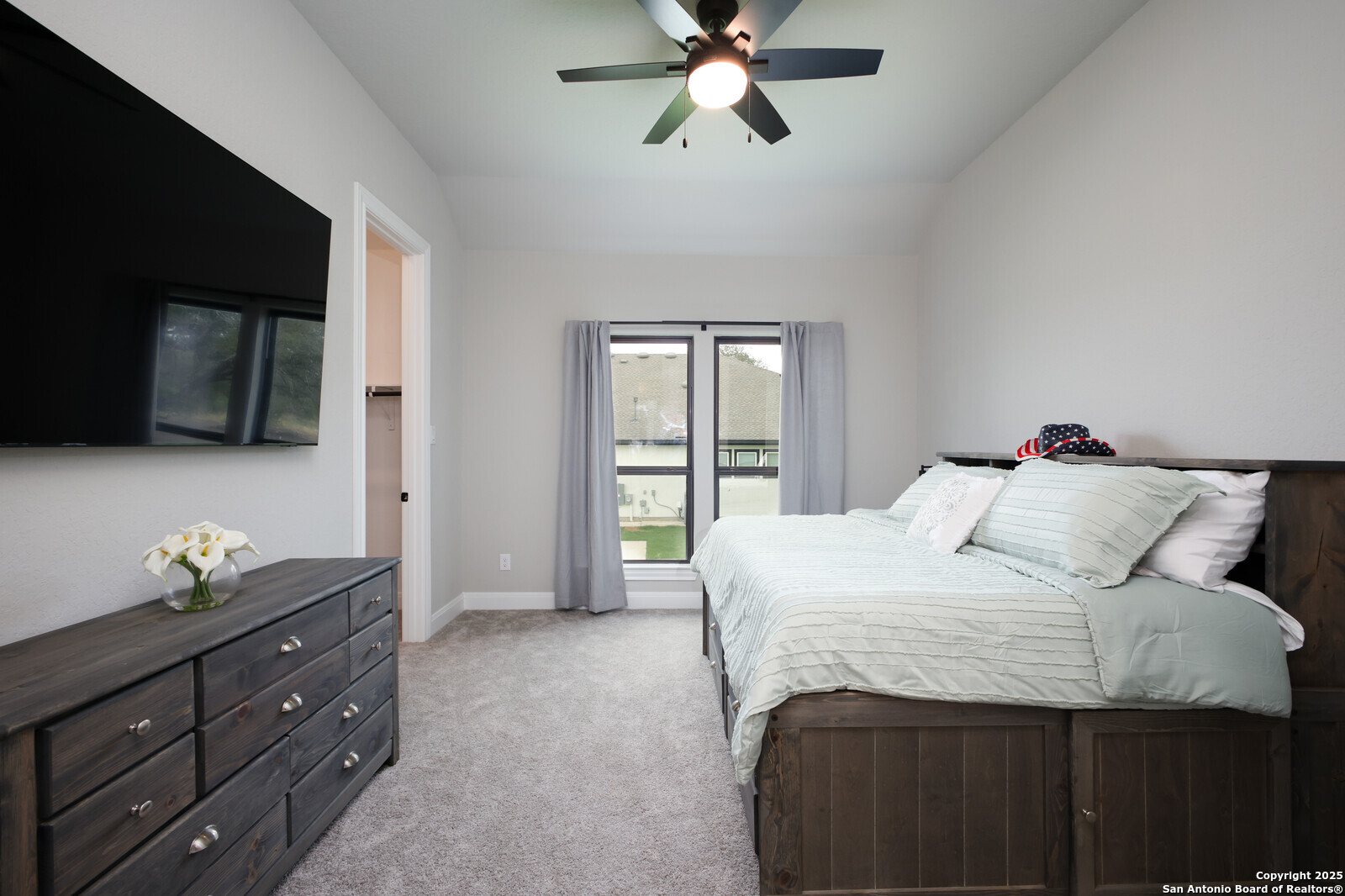 431 Falcon Cove San Antonio TX 78253