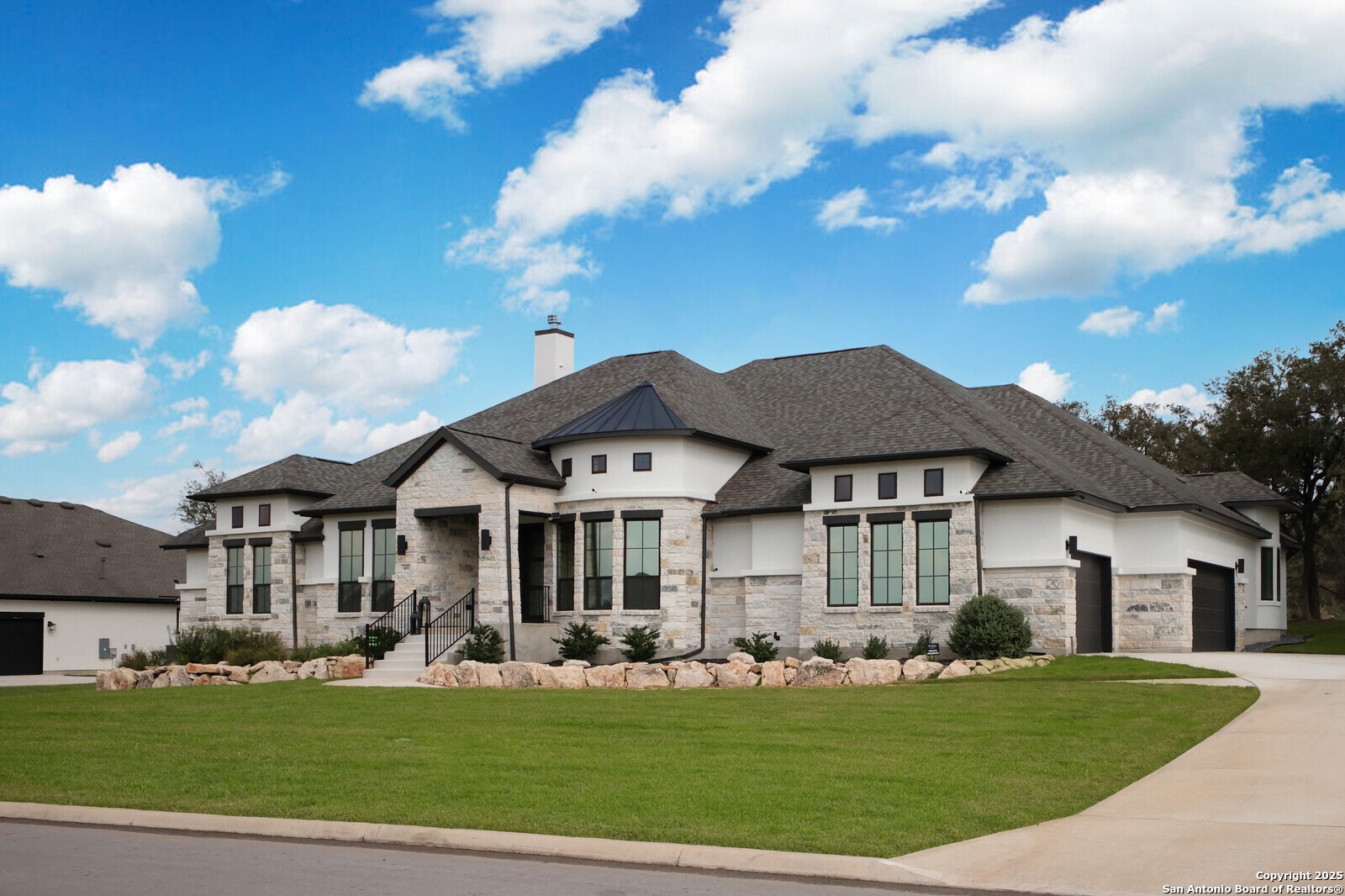 431 Falcon Cove San Antonio TX 78253