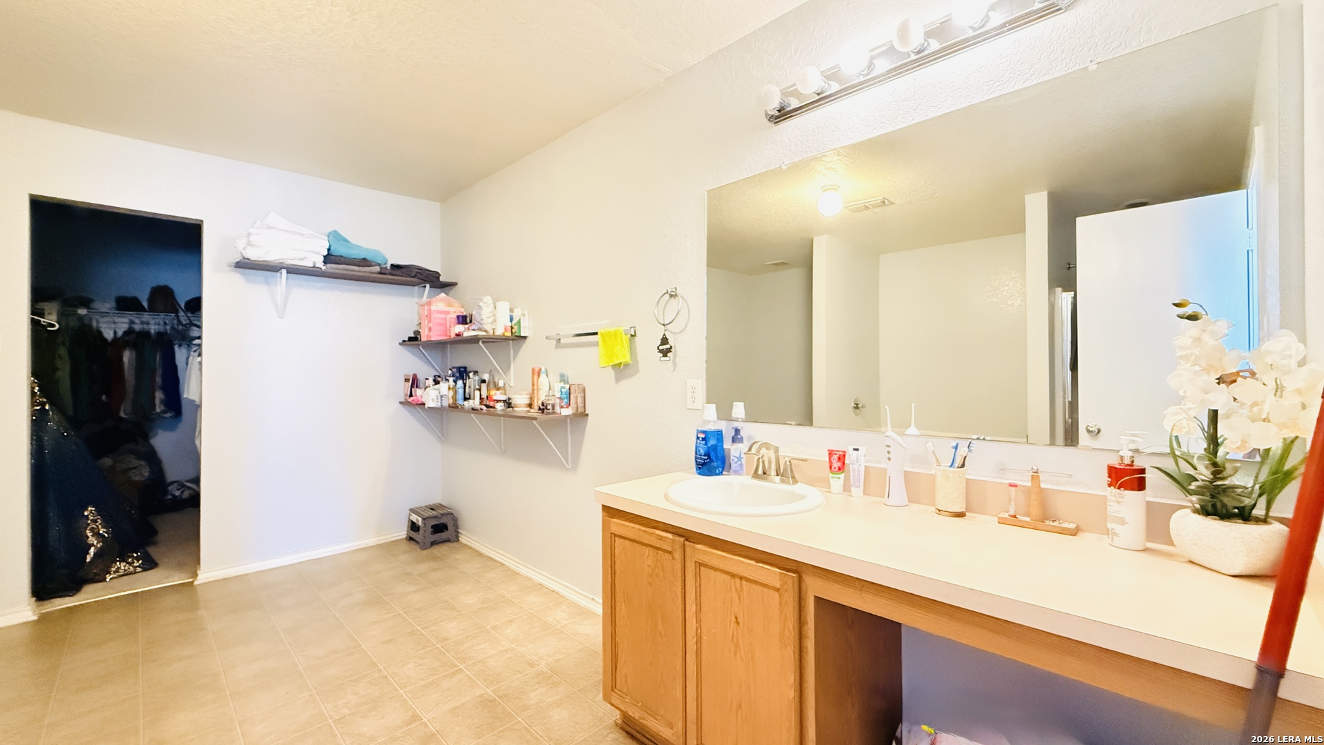 10027 Moongrove San Antonio TX 78239