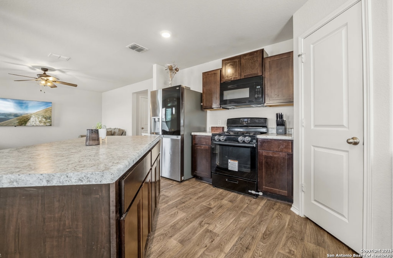 9827 Bur Sedge San Antonio TX 78254