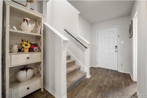 9827 Bur Sedge San Antonio TX 78254