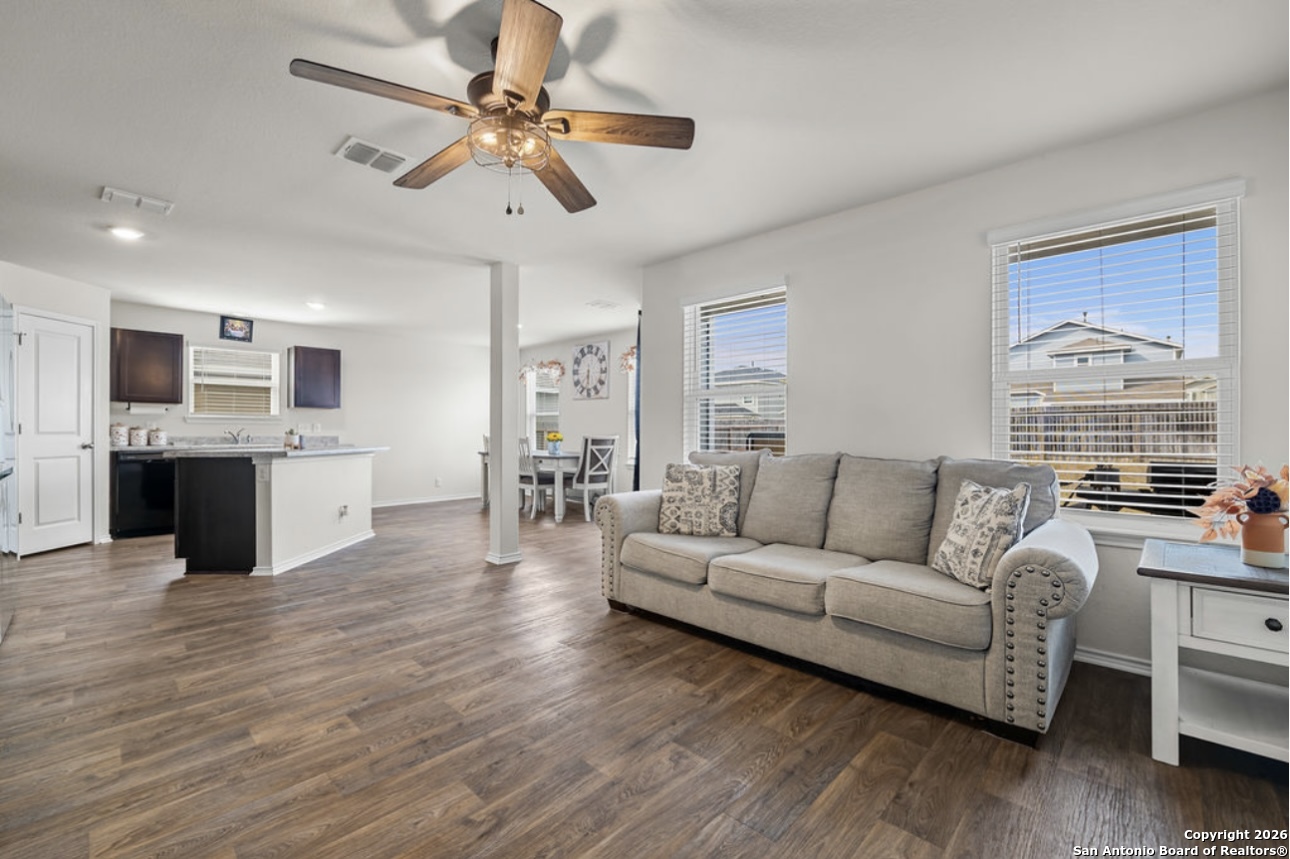 9827 Bur Sedge San Antonio TX 78254