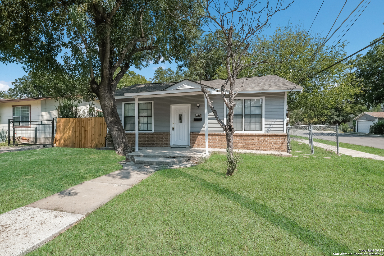 1303 W Malone Avenue San Antonio TX 78225