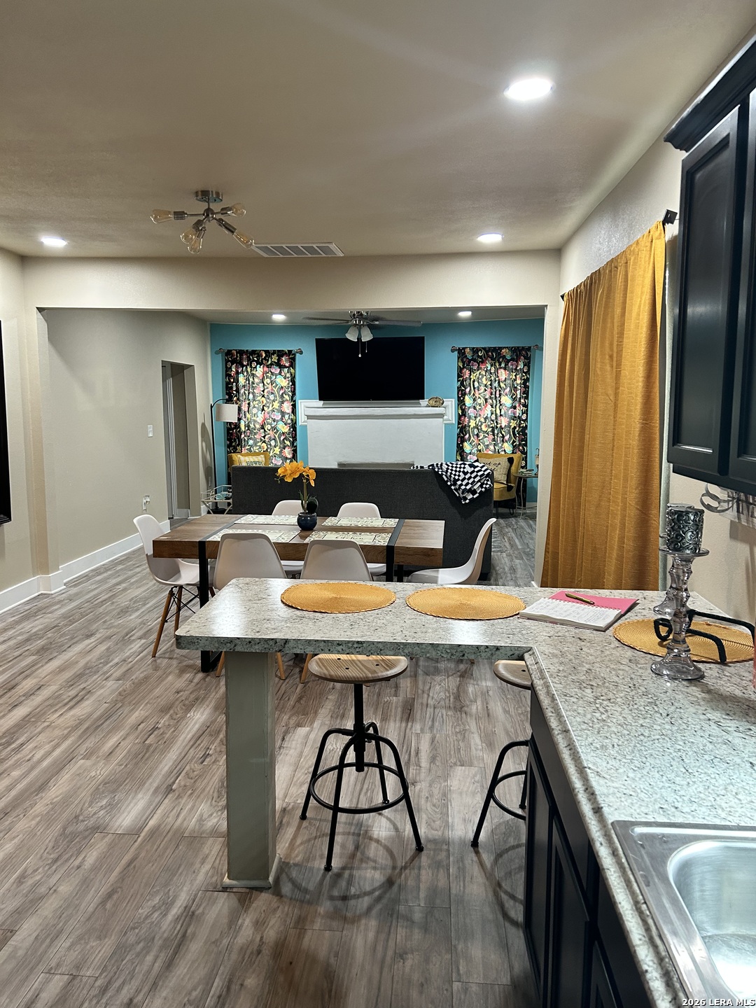 1611 Dawson San Antonio TX 78202
