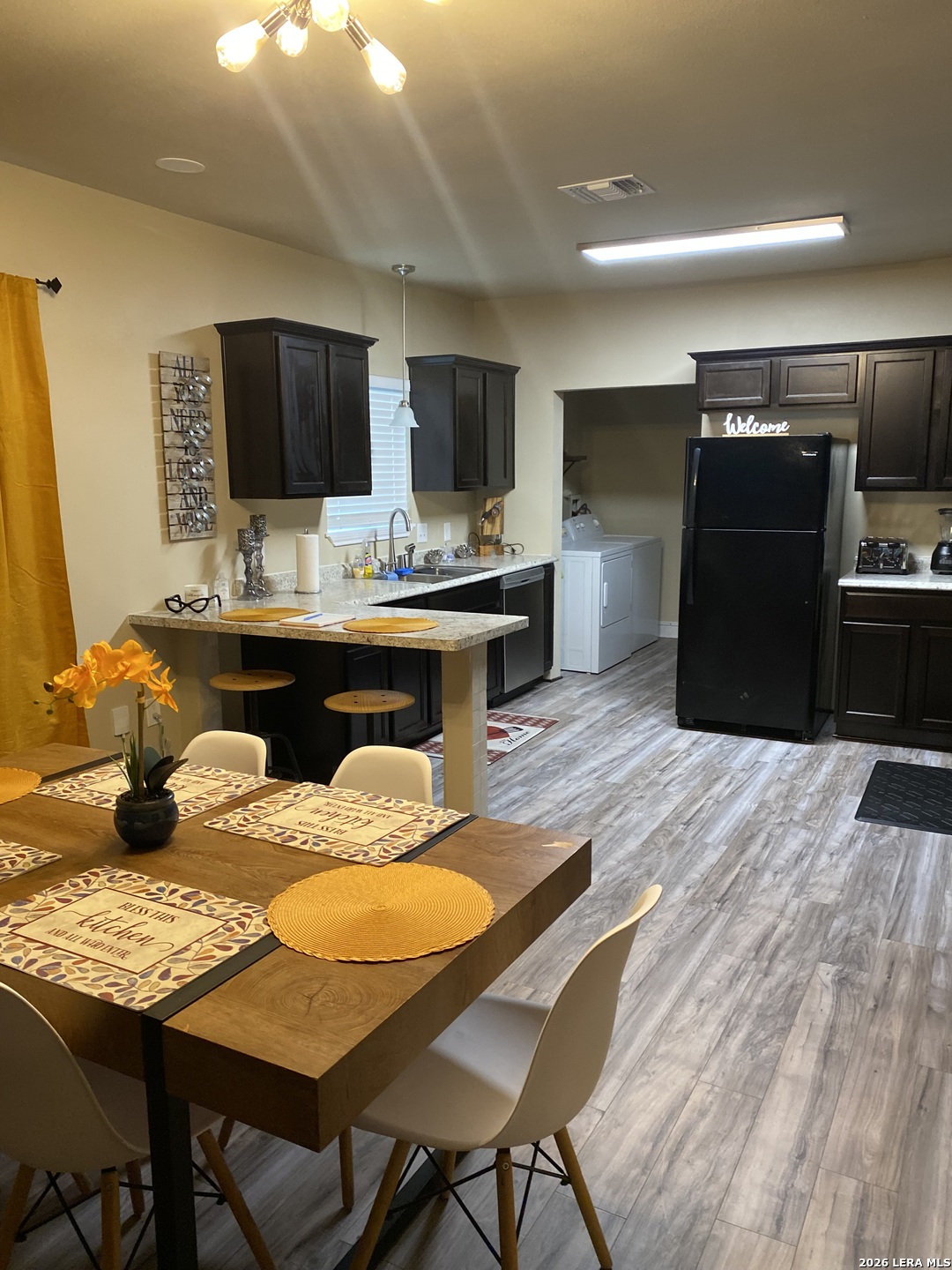 1611 Dawson San Antonio TX 78202