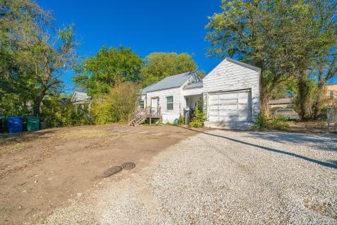 251 E Woodlawn Avenue San Antonio TX 78212