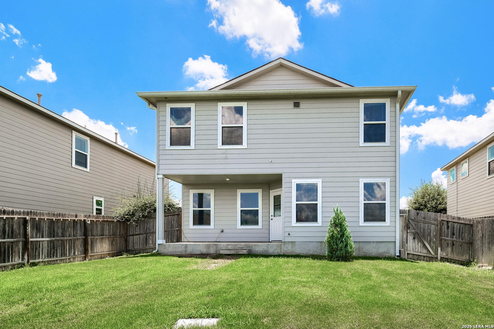 8225 Rocky Pebble San Antonio TX 78244