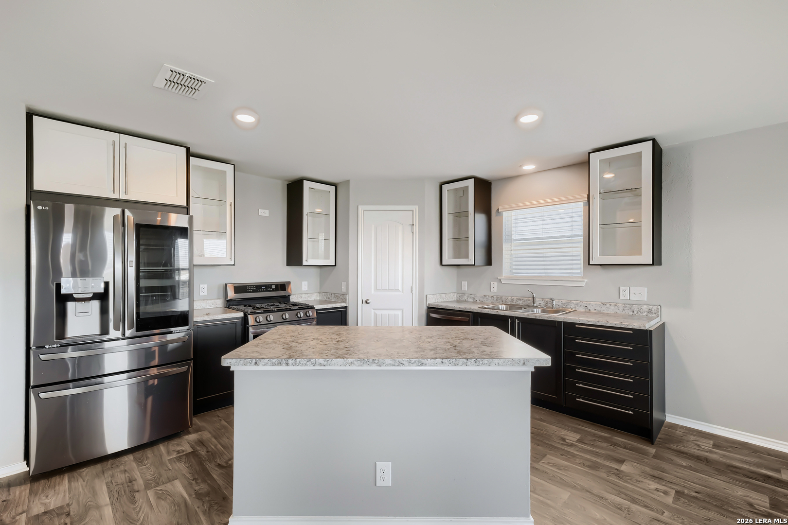 8225 Rocky Pebble San Antonio TX 78244