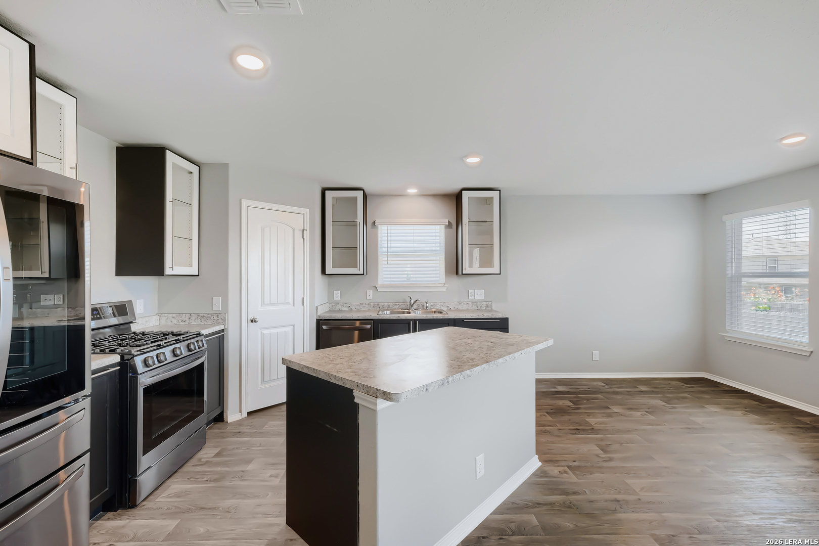 8225 Rocky Pebble San Antonio TX 78244