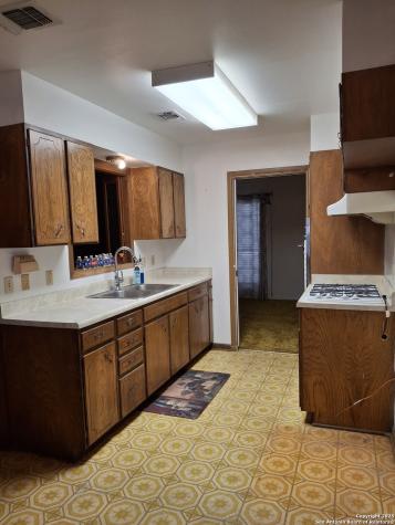 3601 Vinecrest Kirby TX 78219