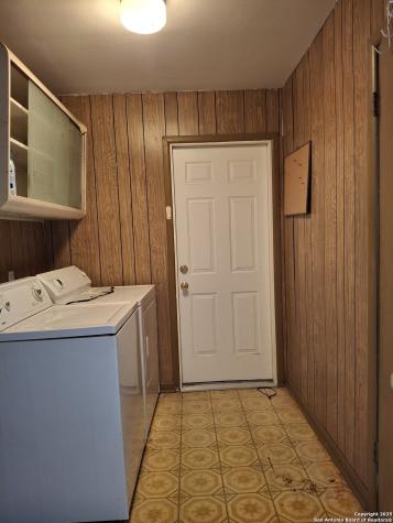 3601 Vinecrest Kirby TX 78219