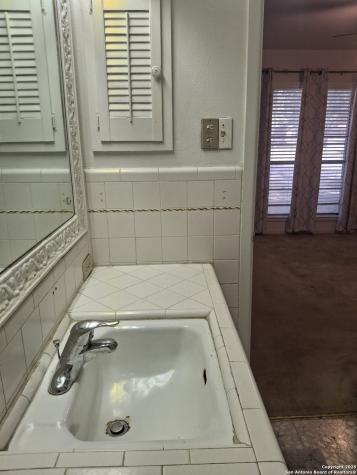 3601 Vinecrest Kirby TX 78219