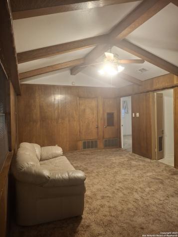 3601 Vinecrest Kirby TX 78219