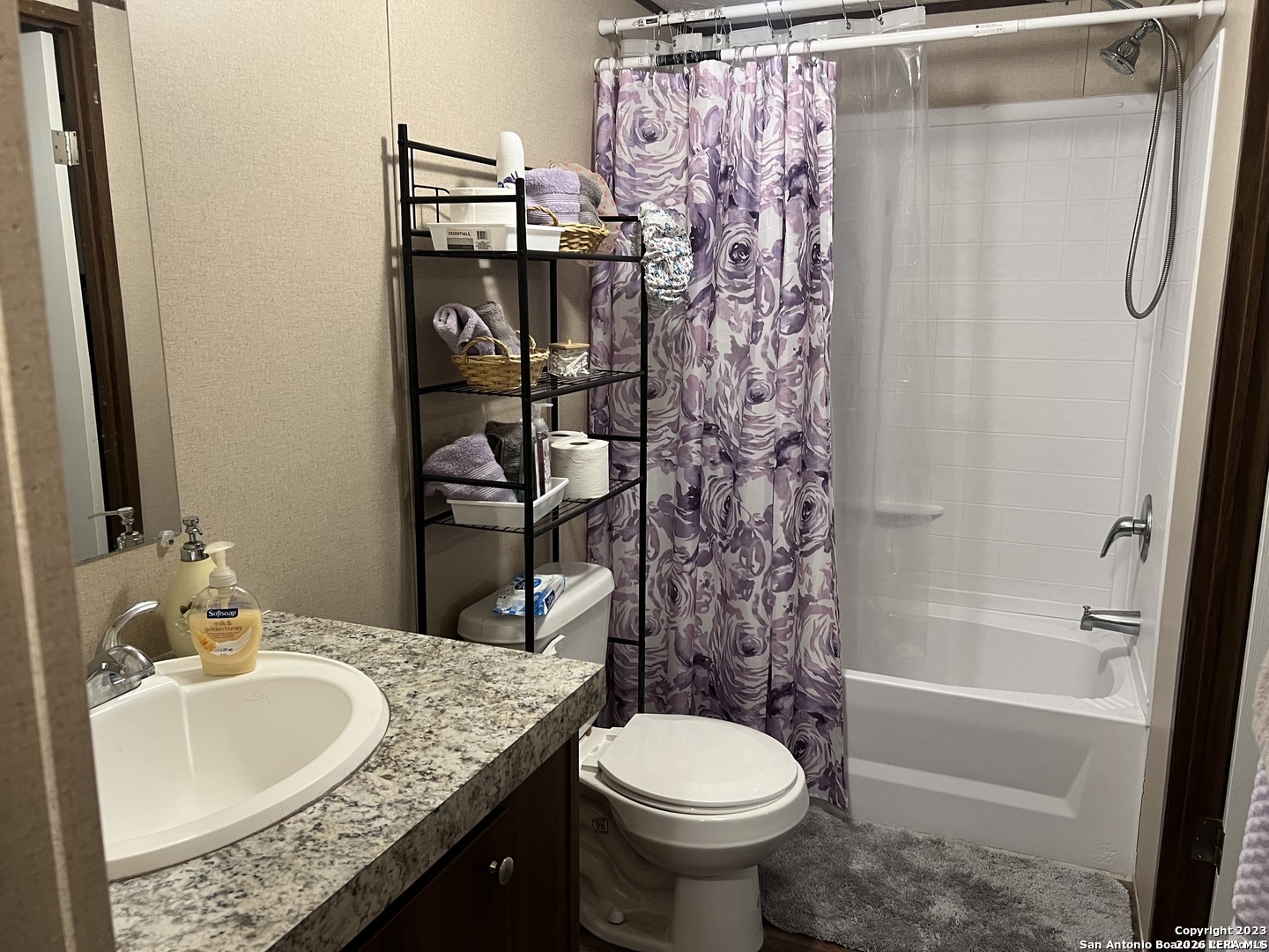 720 Sanches Avenue Pleasanton TX 78064