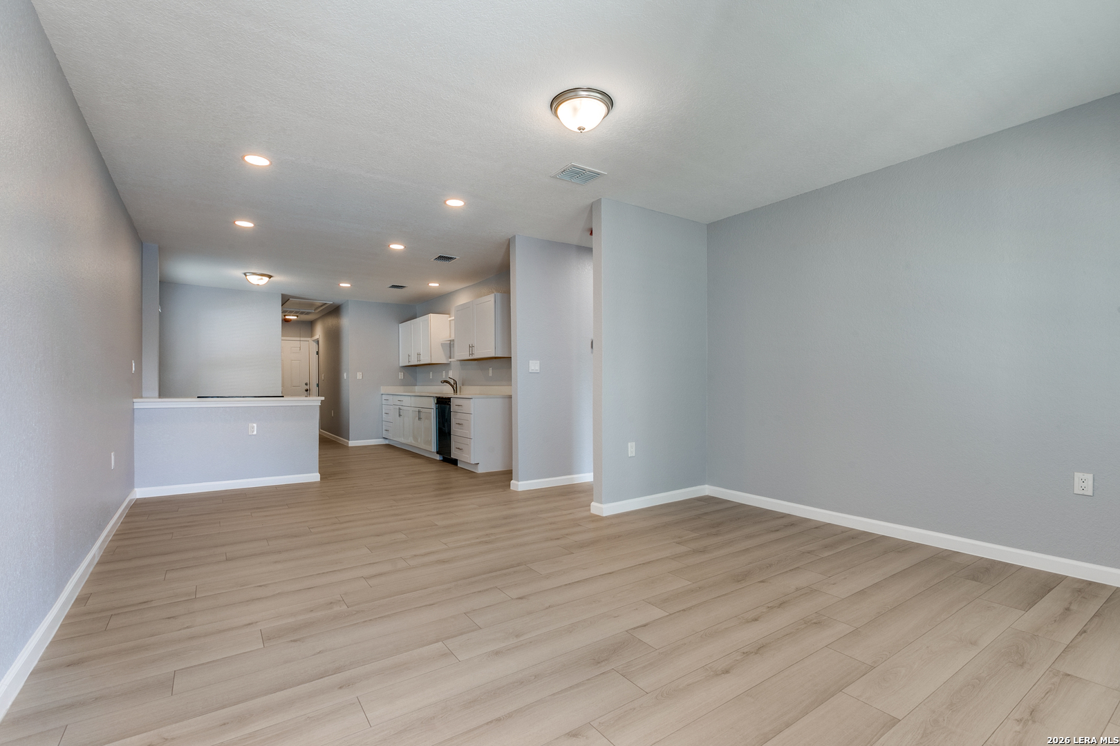 2371 Burnet San Antonio TX 78202