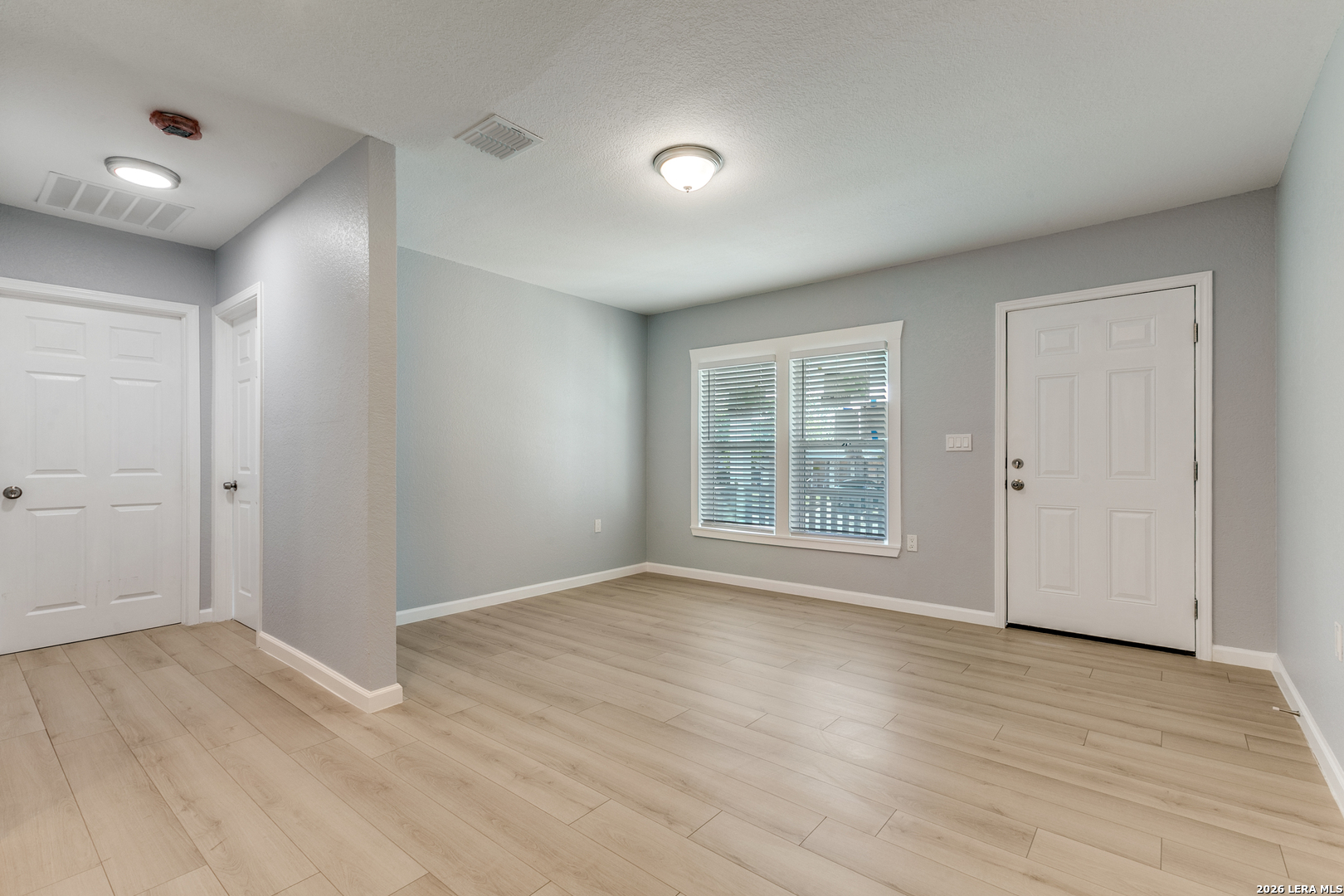 2371 Burnet San Antonio TX 78202