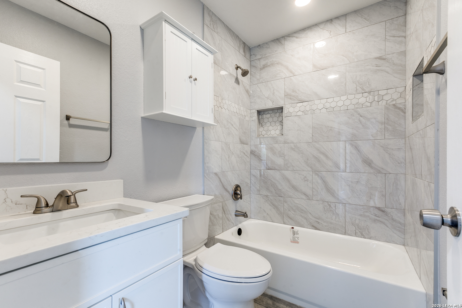 2371 Burnet San Antonio TX 78202