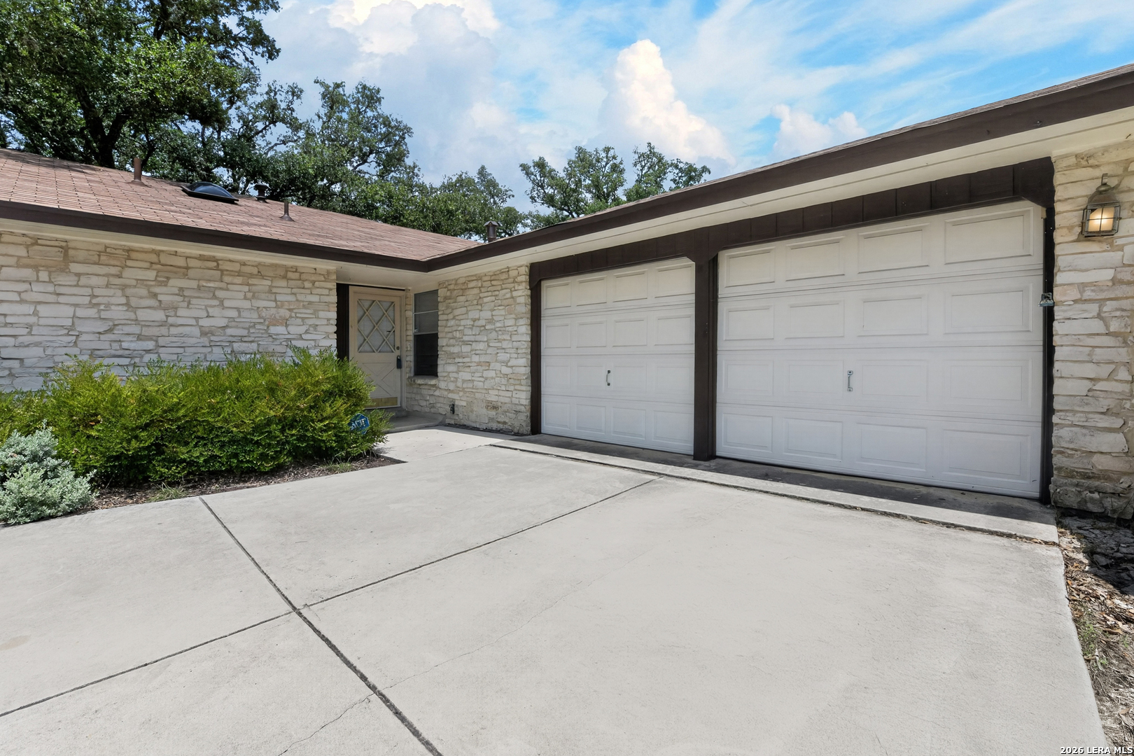 5823 Bogart Drive San Antonio TX 78240