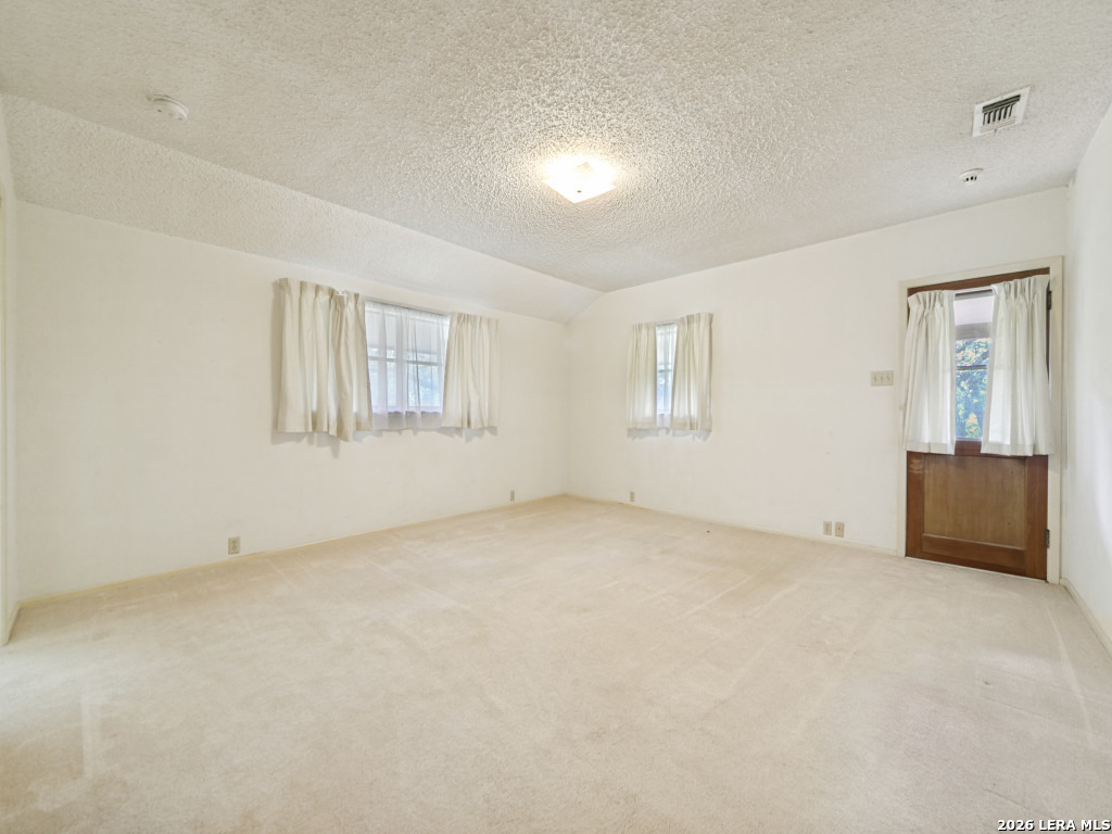 8455 Flint Rock Boerne TX 78006
