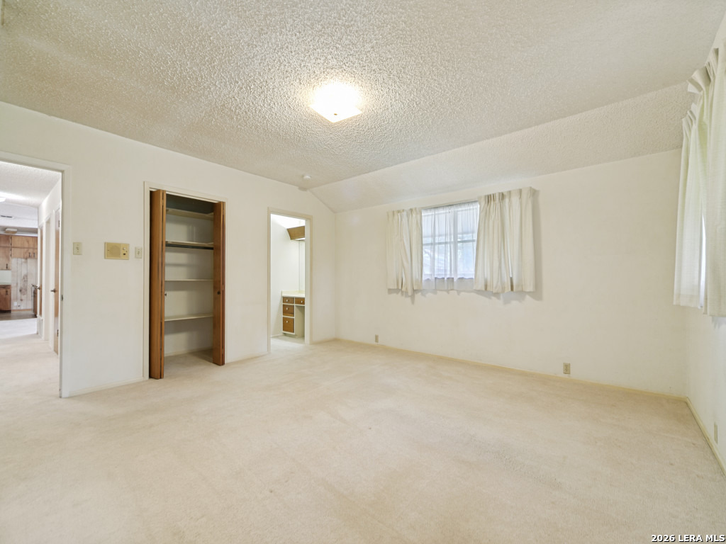 8455 Flint Rock Boerne TX 78006