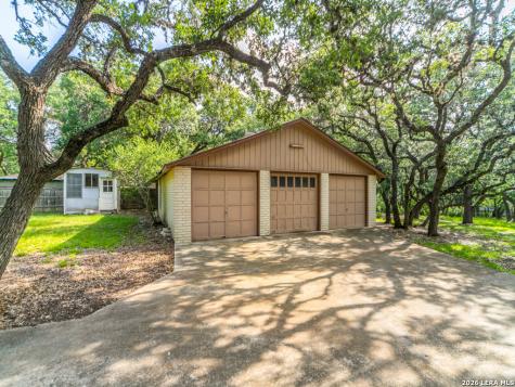 8455 Flint Rock Boerne TX 78006