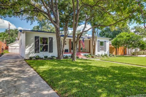 141 E Edgewood Place Alamo Heights TX 78209