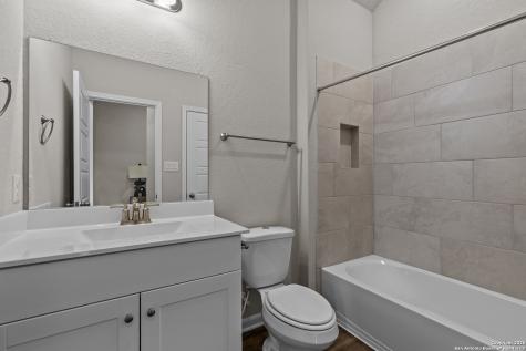 15593 Bonnethead Road San Antonio TX 78253